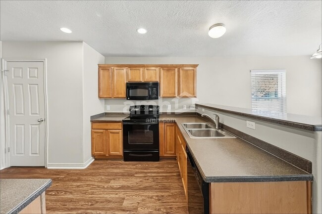 Building Photo - 1805 American Way