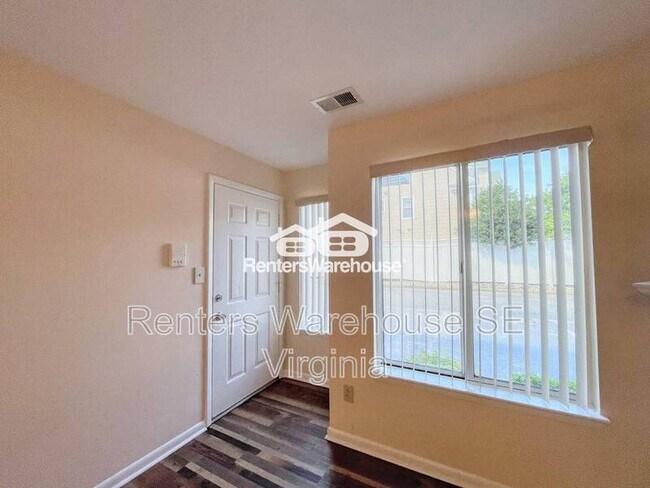 Building Photo - 4825 Secure Ct