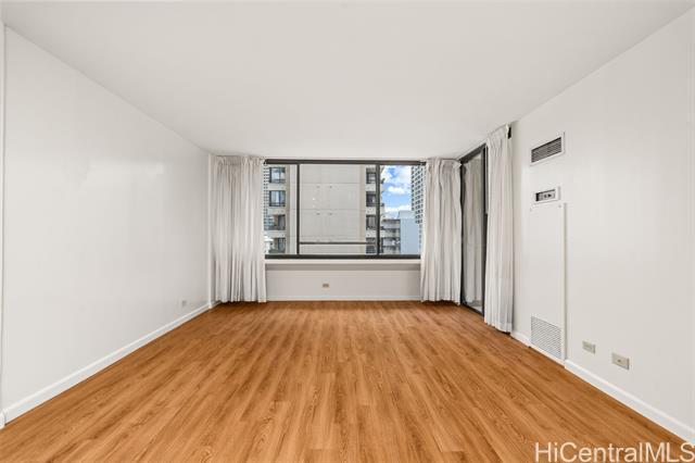 Building Photo - 430 Lewers St