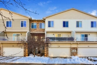 Building Photo - 7010 S Park Dr