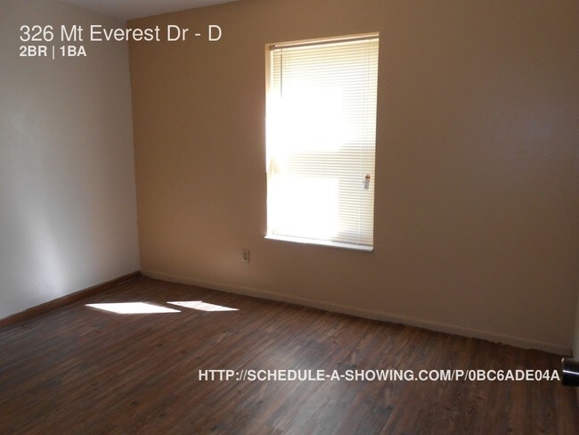 Building Photo - 326 Mount Everest Dr