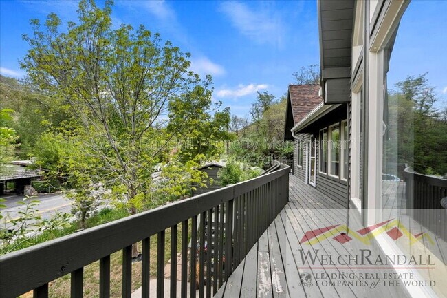 Foto del edificio - 5548 Emigration Canyon Rd