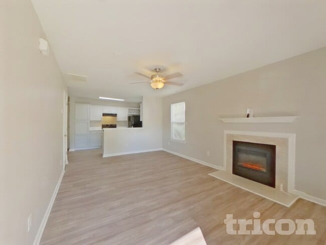 Building Photo - 345 Hunslet Cir