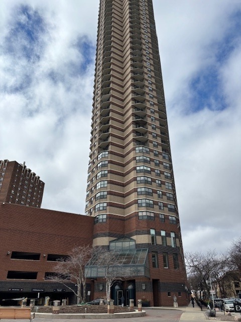 Building Photo - 3660 N Lake Shore Dr