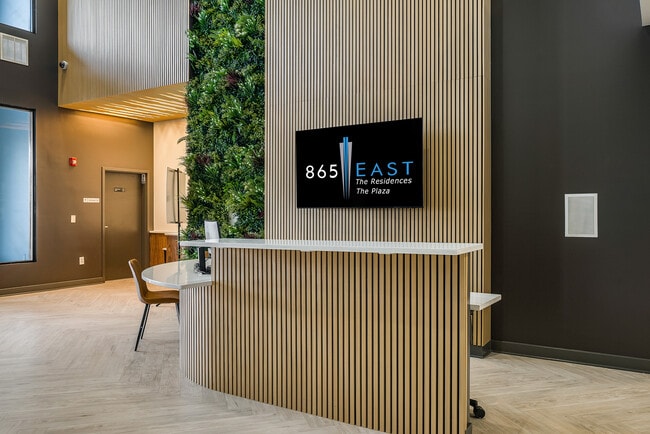 05-865_East-5 - 865 East