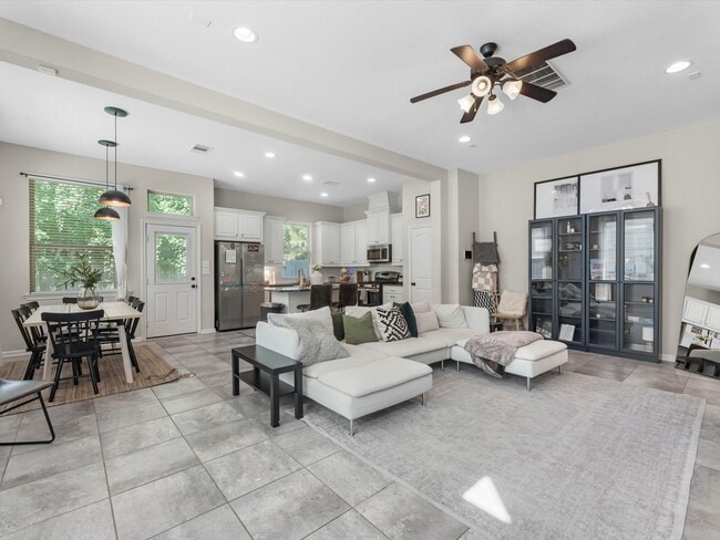 Foto del edificio - 18535 Triana Bend Ln