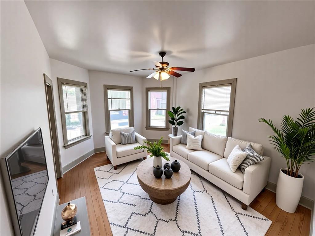 Foto del edificio - 228 Pleasant St