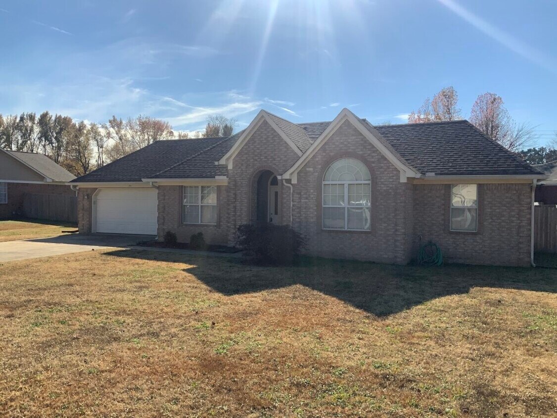 Foto principal - 251 Rosalind Way