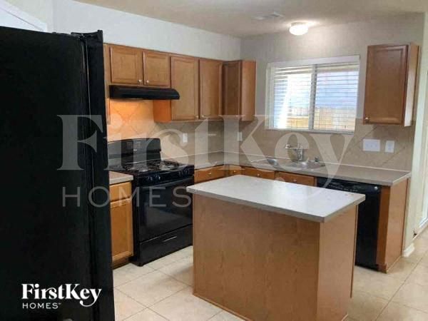 Foto del edificio - 17834 Yellow Birch Trail