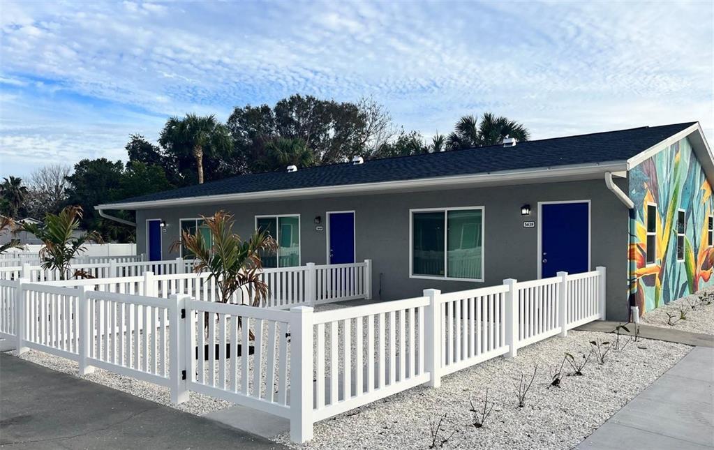Foto principal - 5648 River Rd