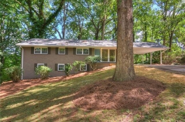 Primary Photo - 1810 Teasley Dr SE