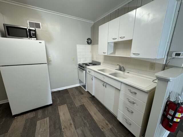 Foto del edificio - 501 NW 8th St