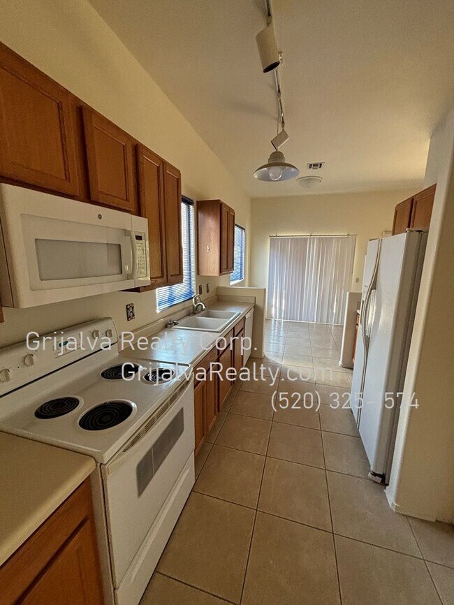 Foto del edificio - Beautiful 2 BD 2 BA House in the Springs i...