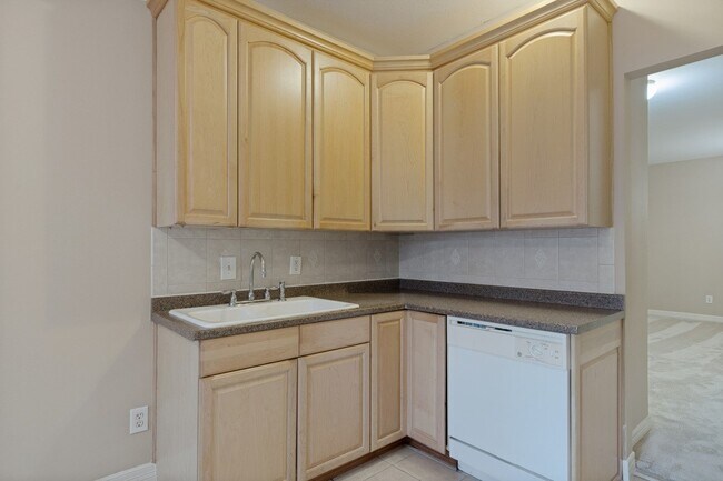 Foto del edificio - 4110 Woodhead St