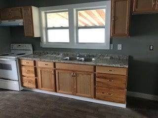 Building Photo - Fully Remodeled 3 Bed Single Family Home