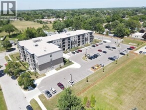 Building Photo - 207 Brock St