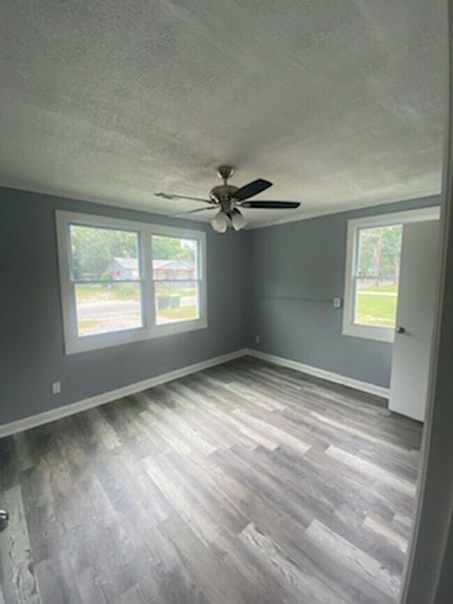 Foto del edificio - 2314 6th St