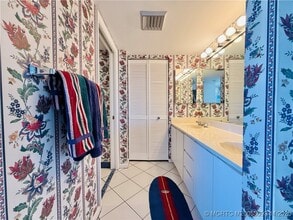 Building Photo - 9500 S Ocean Dr