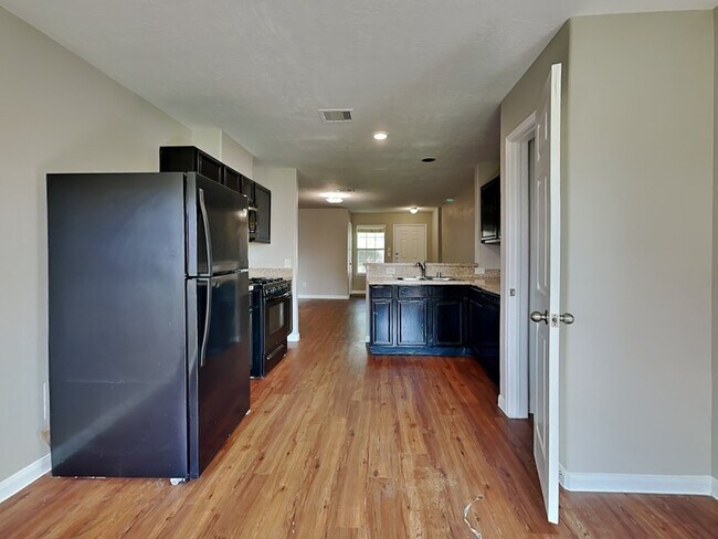 Foto del edificio - 22366 Queenbury Hills Dr