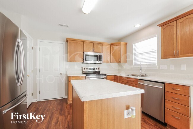 Foto del edificio - 6622 Courtland St