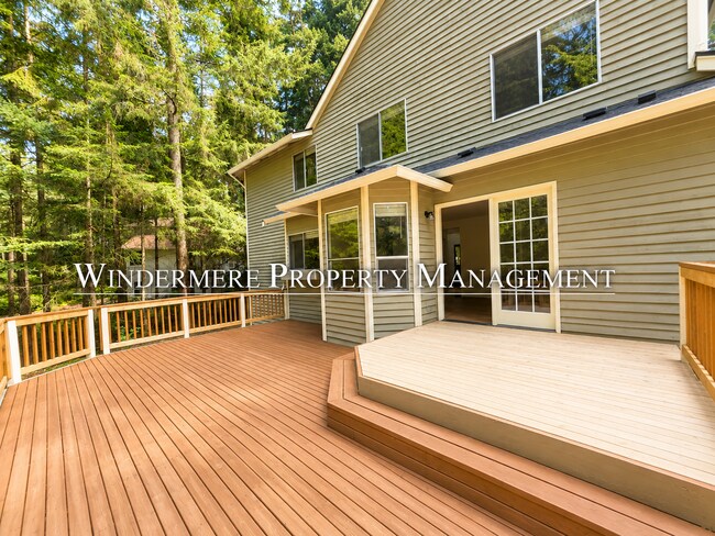 Building Photo - 10773 Jetty Pl NW