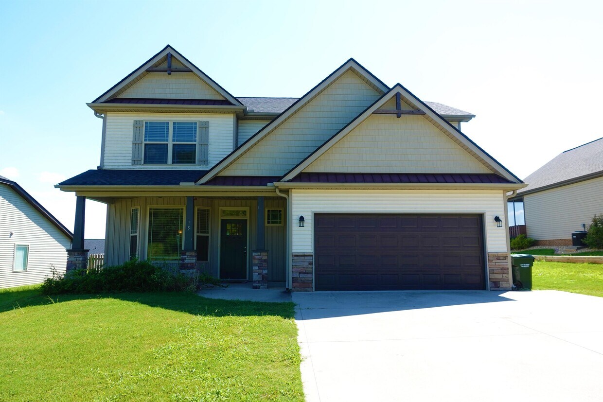 15 Hurshfield Ct, Taylors, SC 29687 House for Rent in Taylors, SC