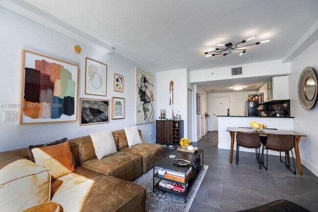 Foto del edificio - 3339 Virginia St