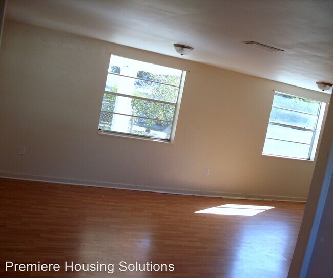 Building Photo - 5 br, 2 bath House - 837 Lafayette Ln