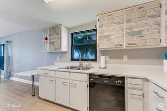 Building Photo - 3100 Ocean Shore Blvd