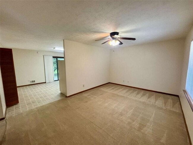 Building Photo - 358 Bradley Woods Ct NW