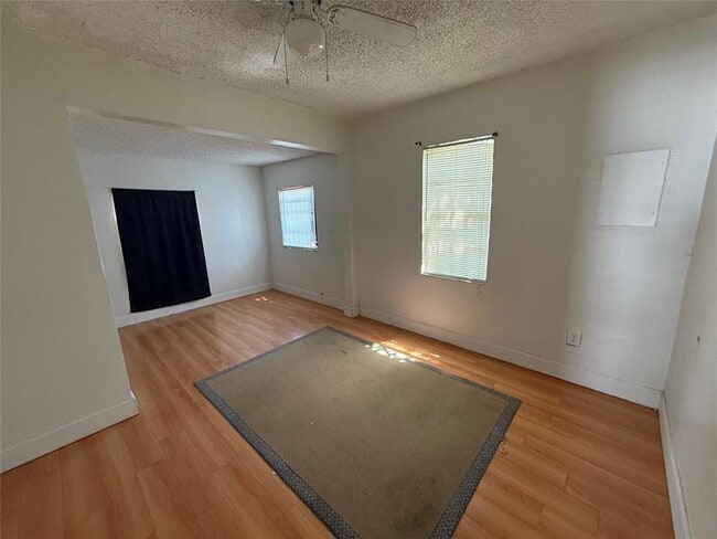 Building Photo - 586 NW 94th St