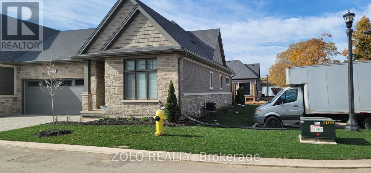 Primary Photo - 154-154 Port Robinson Rd