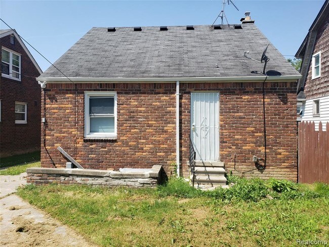 Building Photo - 3990 Berkshire St