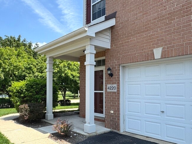 Building Photo - 4220 Savoy Ln