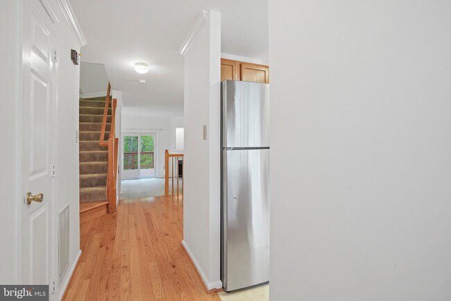 Building Photo - 226 Sycamore Ridge Rd