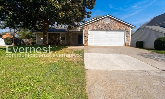 Building Photo - 1085 Samuel Dr