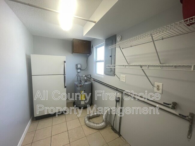 Building Photo - 6715 80th Ave