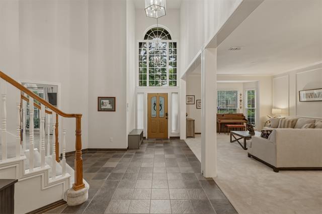 Foto del edificio - 7612 Oak Knoll Dr