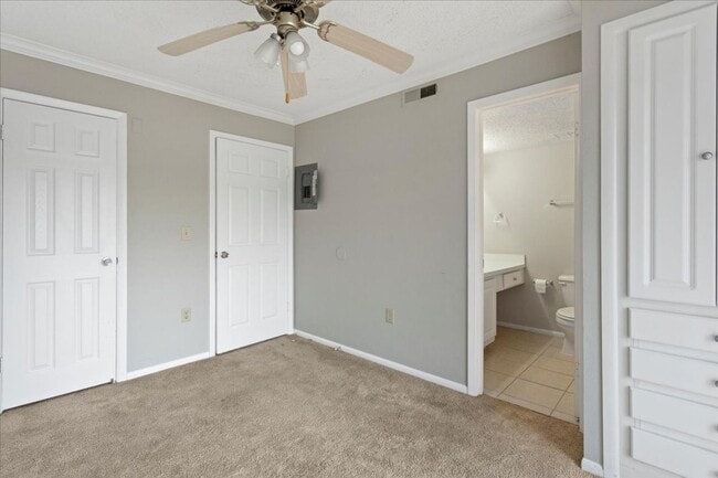 Building Photo - 115 Oyster Bay Cir