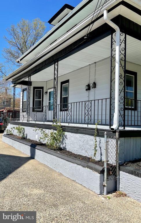 Foto principal - 19 Lane Ave