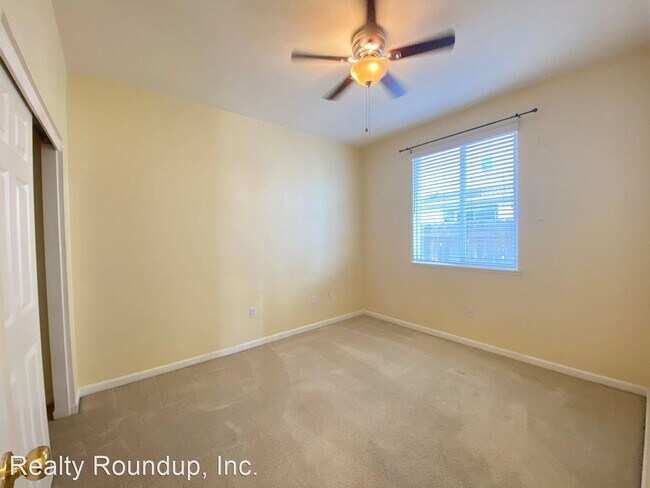 Building Photo - 3 br, 2 bath House - 10279 Pedra Do Sol Ct