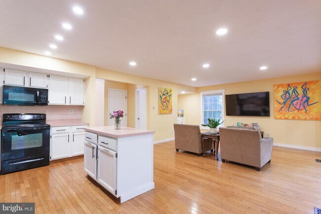 Foto del edificio - 1256 Fountain Rd