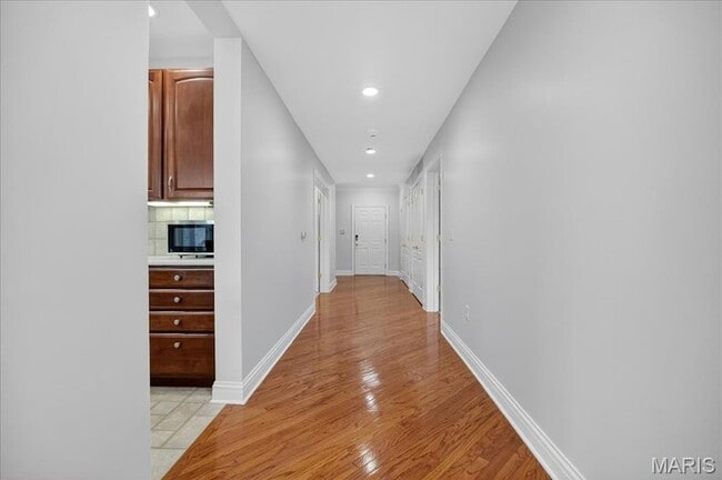 Building Photo - 500 North and South Rd