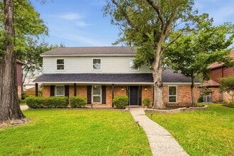 Building Photo - 718 Oder Ln