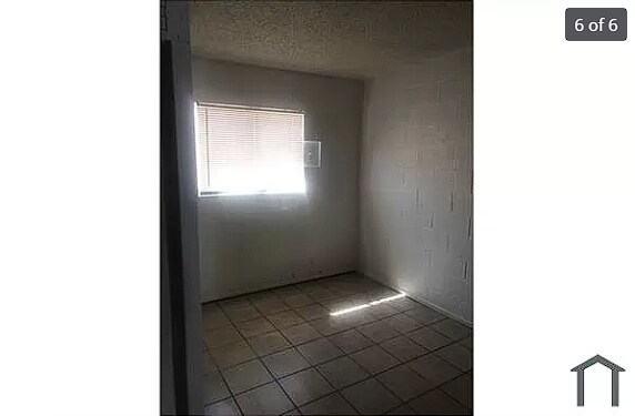 Primary Photo - 2900 Marlin Ave