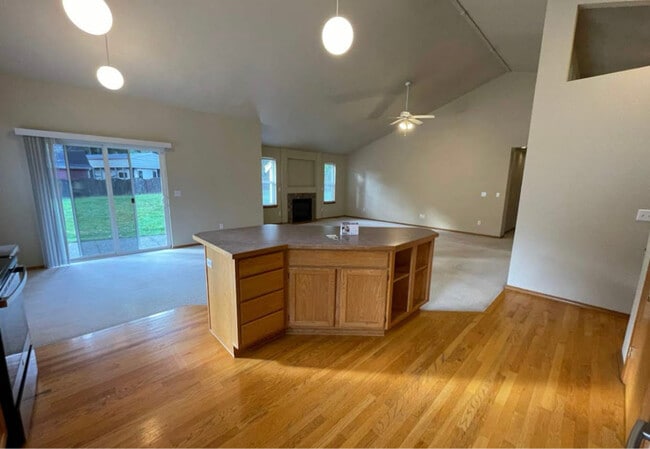 Building Photo - 13002 73rd Ave Ct E