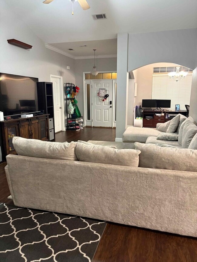 Building Photo - 148 Crab Apple Ave