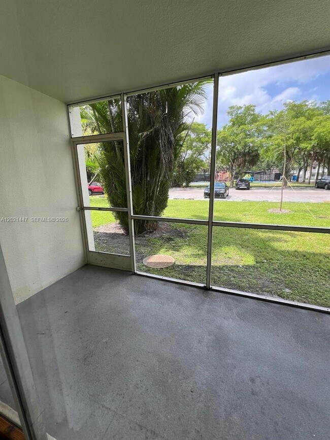 Building Photo - 4235 N University Dr