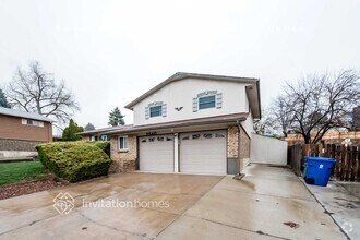 Building Photo - 9540 Meade St