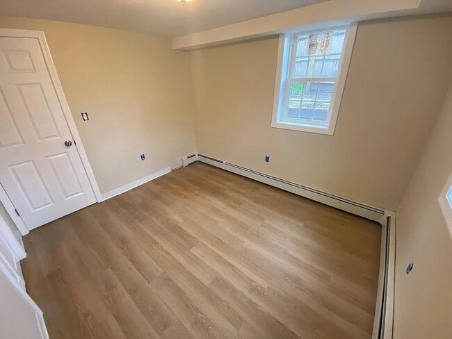 Building Photo - 932 Massachusetts Ave